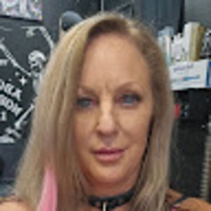 Meet your Posher, Deborah